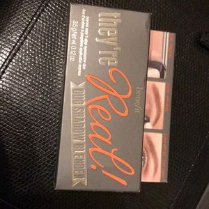 They’re Real duo shadow blender new!!
